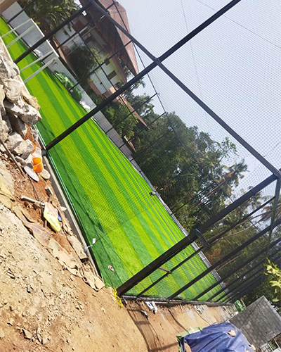 Bird net balcony installation